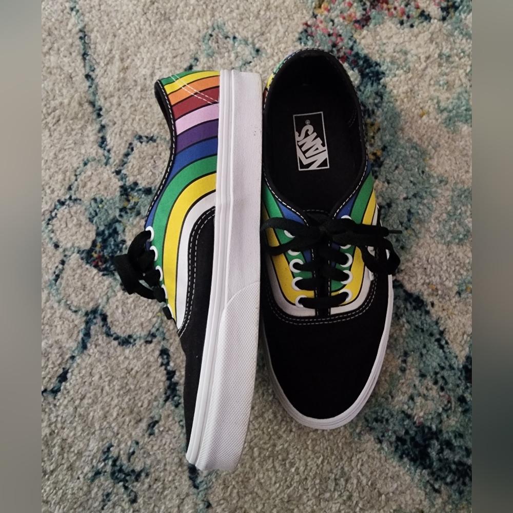 Vans Black Rainbow Pride Authentic size 8.5M/10W great condition